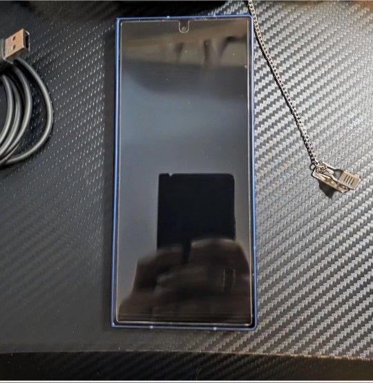 Samsung Galaxy Fold 7 (NO TRADES)