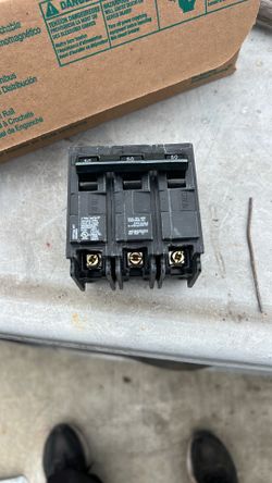 Siemens 50 amps 3 pole breaker