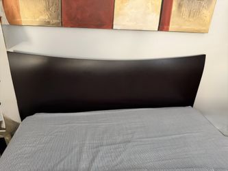 Queen Size Wooden Brown Bed Frame