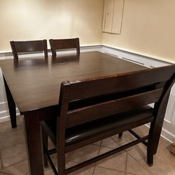 Dining Table With 6 Chairs/1 Bench