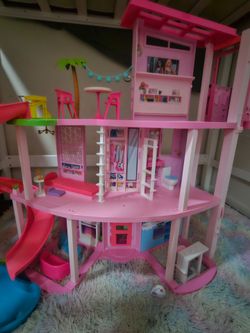 Barbie dream house