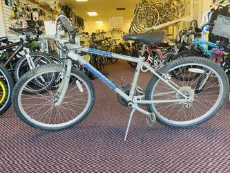 Mongoose Kids Mountain Bike