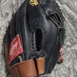 Rawlings Renegade Series baseball glove