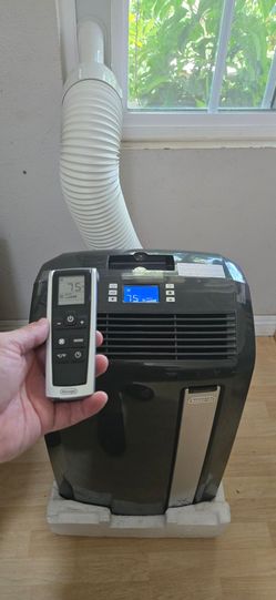 De'Longhi Pinguino 4-in-1 Portable Air Conditioner & Heater (PAC AN125HPEKC 1A)