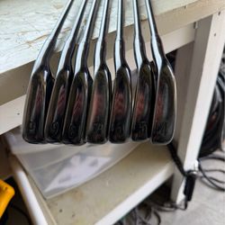 Titleist T200 Black Iron Set