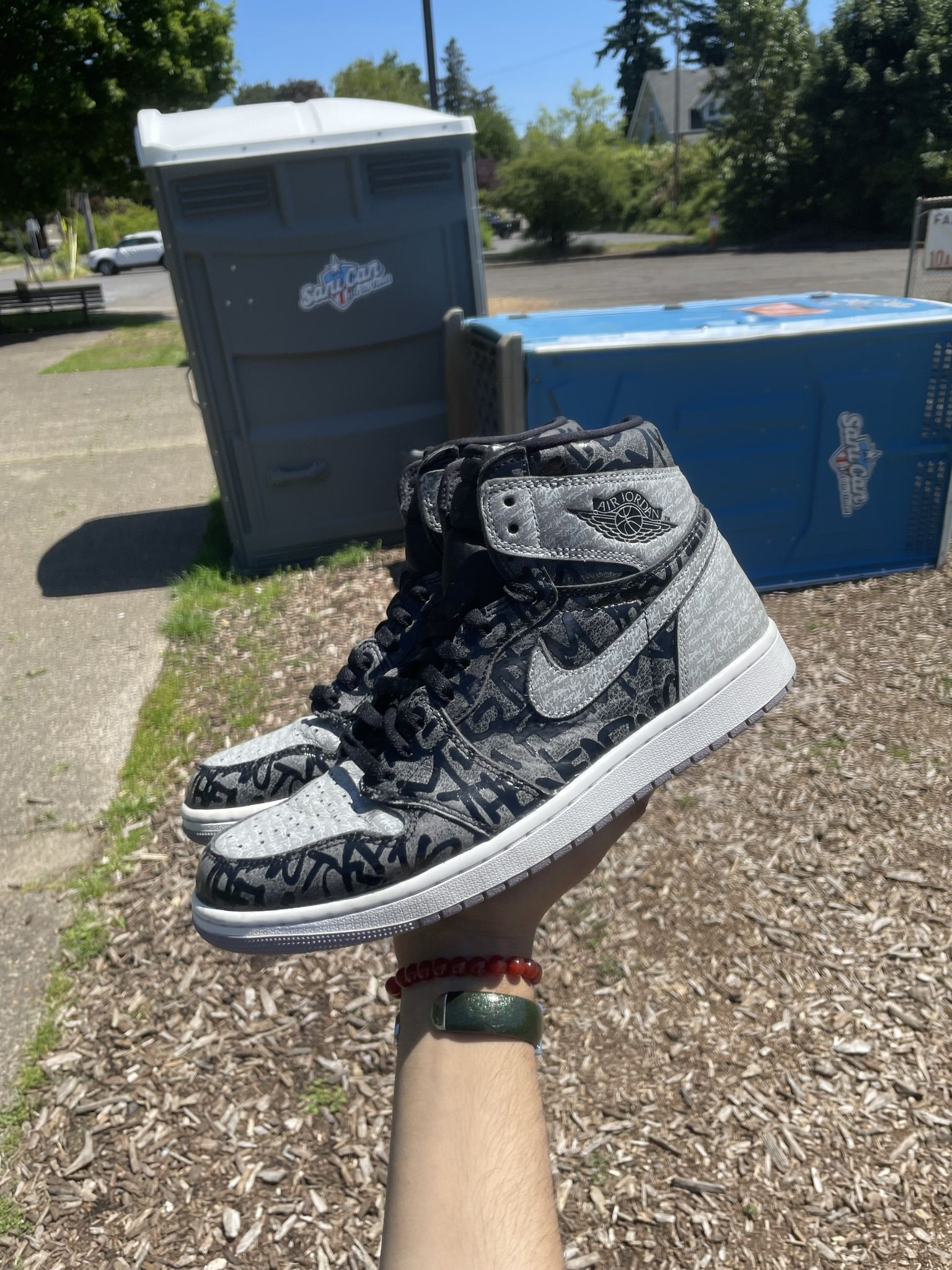 Jordan 1 Rebellionair Size 10.5 Men’s