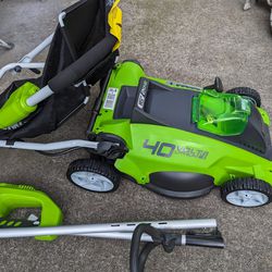 Greenworks 40V 16" Cordless (Push) Lawn Mower (75+ Compatible Tools), 4.0Ah Battery