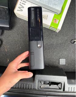 Xbox 360 e