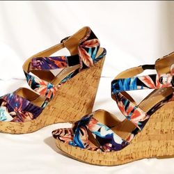 Chinese Laundry Marianne Floral Wedge -

