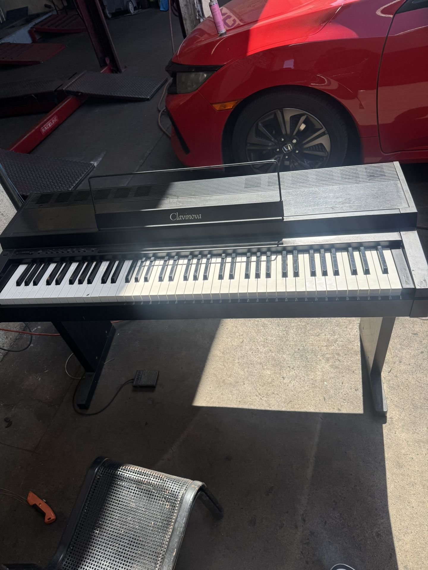 Clavinova Piano