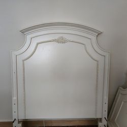 Girls Rose Boarder Bed 