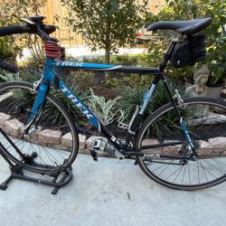 Trek Roak Bike (58cm frame)