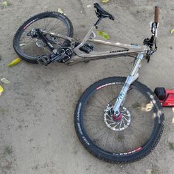 Specialized Mountain Bike 