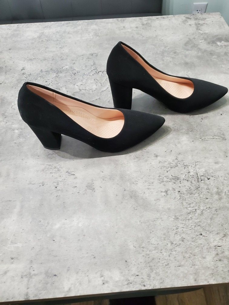 Black Suede Size 7.5 Chunky Heels