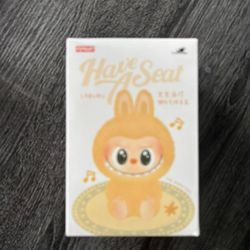 Labubu - Big into energy 