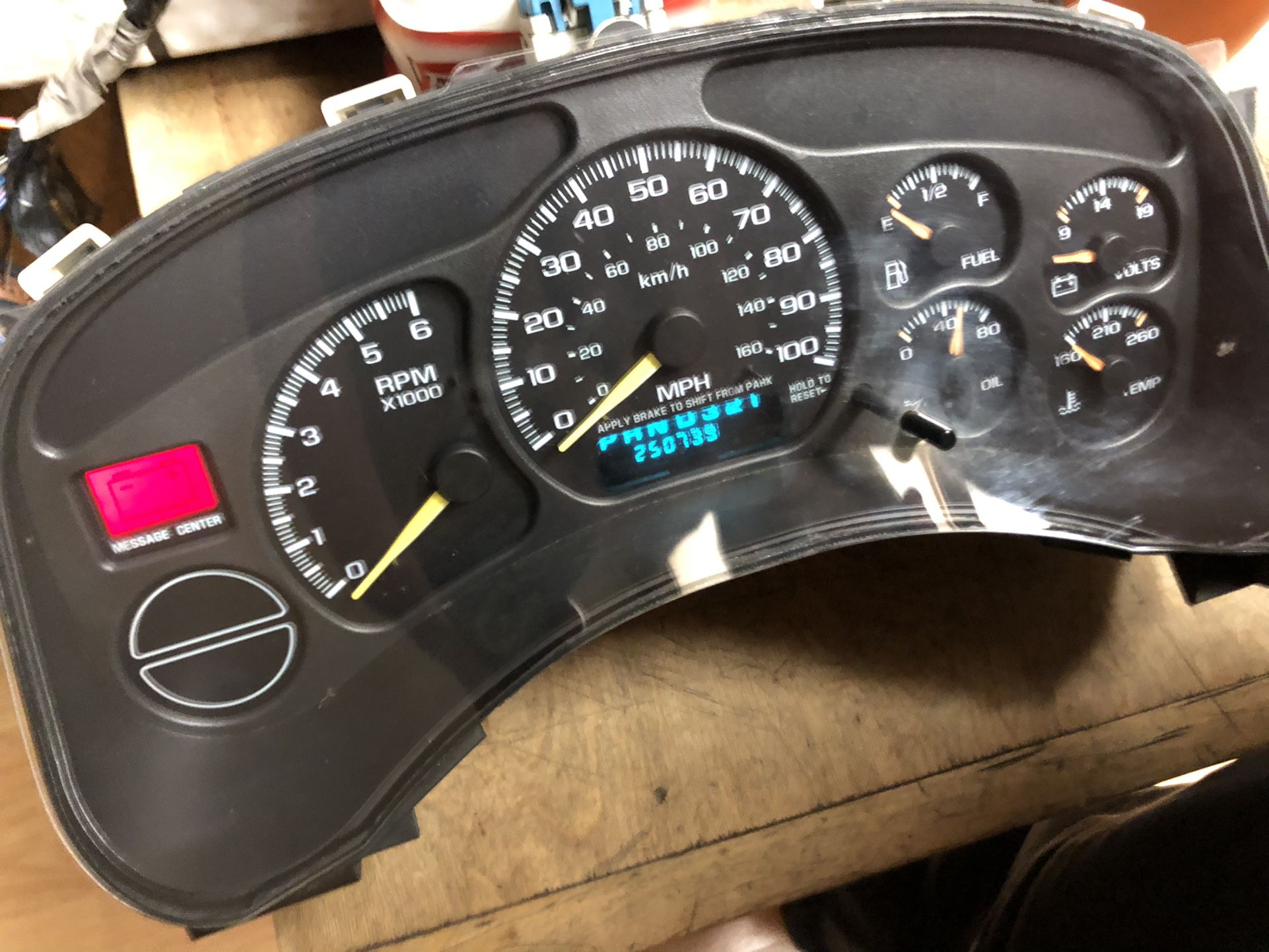 CHEVY TRUCK 2001 GAUGE CLUSTER See Pictures For Other Parts
