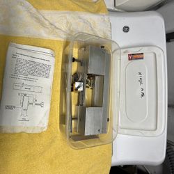 Hinge for cutting hinges door hinges