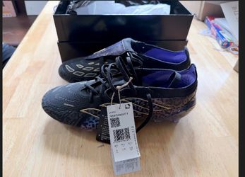 Adidas Predator FG “Kaka” Limited Editon Cleats