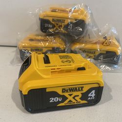 DEWALT 20-Volt MAX XR Premium Lithium-Ion 4.0Ah Battery Pack
