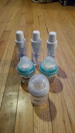 Anti-colic baby bottles