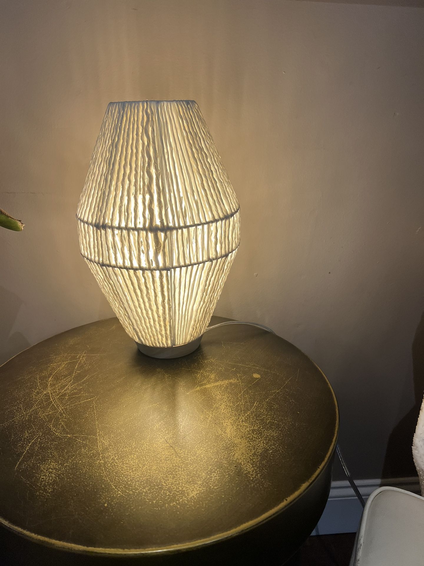 Straw Table lamp