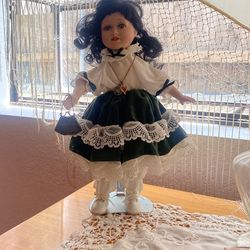Design Debut Doll