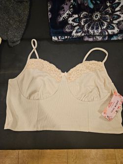SHEIN CURVE Beige Ribbed Lace Trim Top