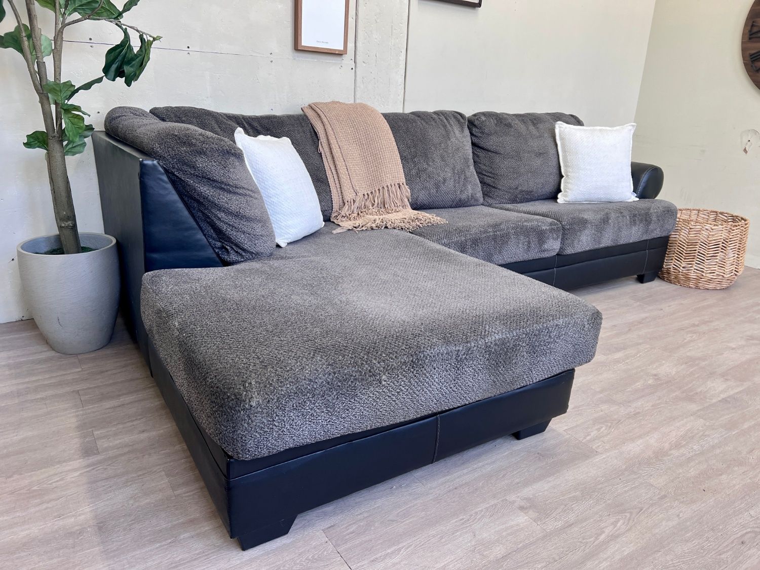 WE DELIVER! 🚚 - Gray w/ Black Leather Modern L Sectional Couch with Chaise