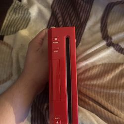 Wii (red)