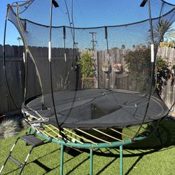 Free Spring Free Trampoline 