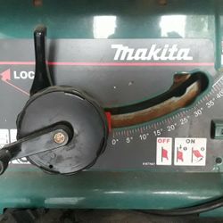 Makita 2703 15Amp Benchtop Table Saw