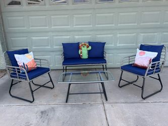 Patio set