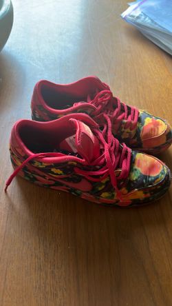 Nike wizard of oz sneakers size 3Y