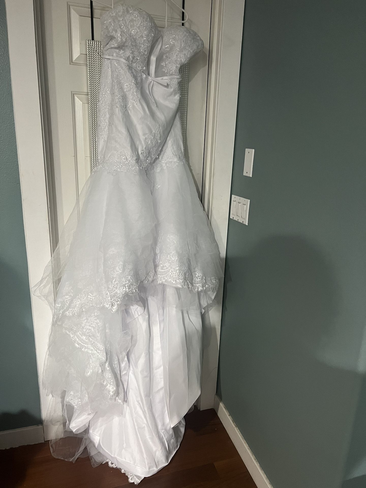 New White Wedding Dress