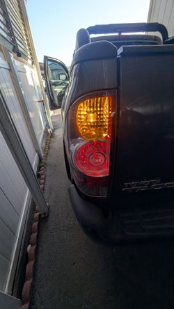 Tail Lights    led