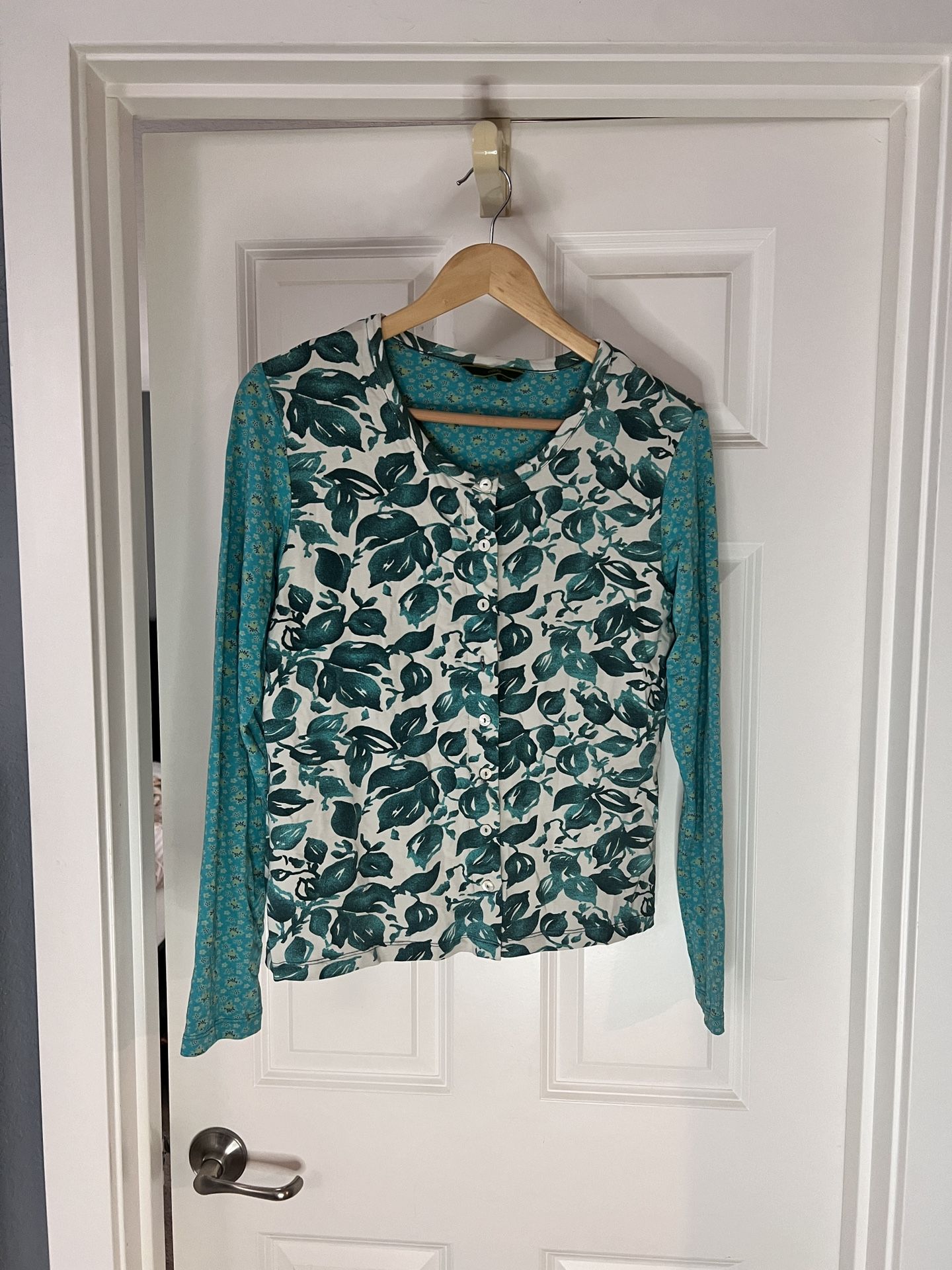 Oilily Cardigan Size XL