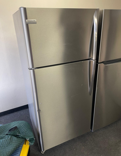 Deal: Frigidaire Gallery Stainless Top-Freezer Refrigerator