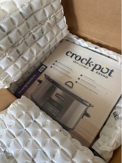 Crock pot brand new
