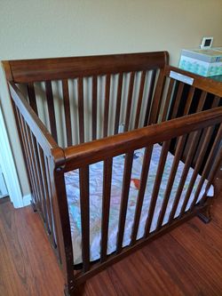 Mini Crib