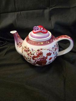 2004 Paul Cardew Design Red Hat Society "Tea-Time" teapot