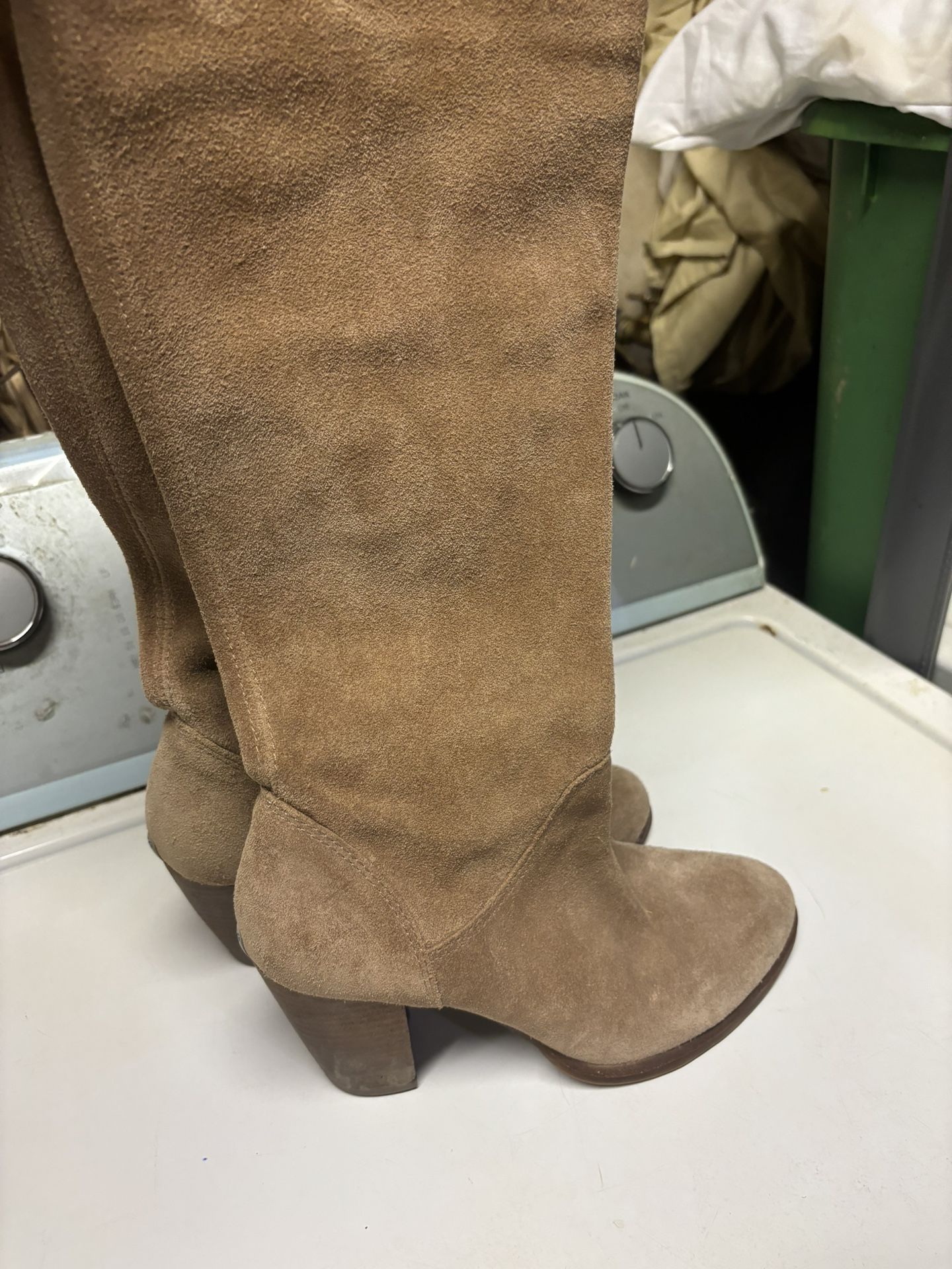 Womens UGG Boots Size 7