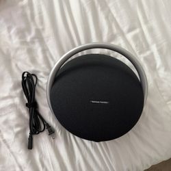 Harmon Kardon Onyx 8 Bluetooth Speaker