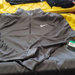 Nike Drifit Quarter Zip Jacket Size Xl. $30. Pickup In Oakdale 