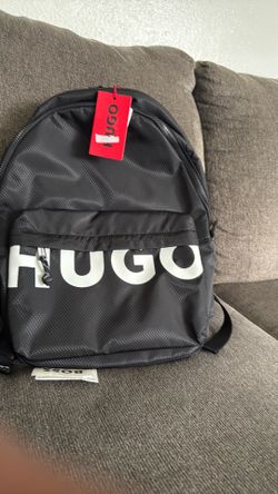 HUGO back pack