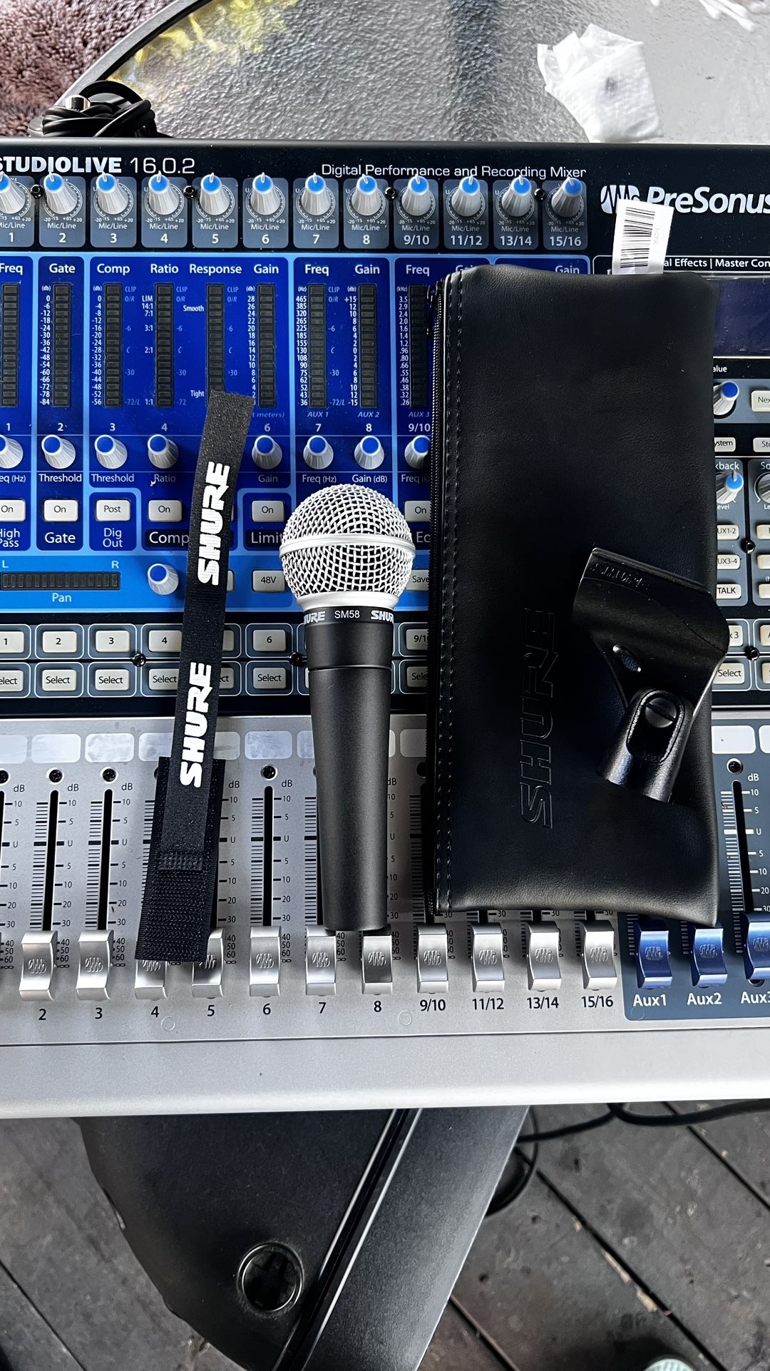 Shure SM58 Microphone