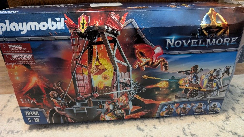 Playmobil Novelmore 70390 Burnham Raiders Lava Mine building set