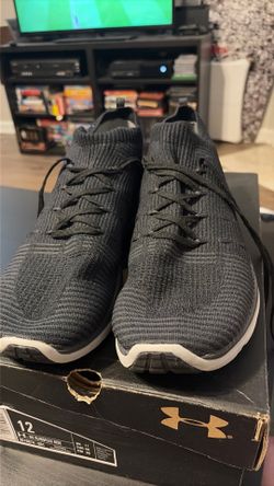 Under Armour sling flex rise