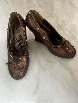 Bronze heels size 6