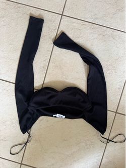 Black crop top