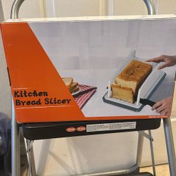 Kitchen Bread Slicer